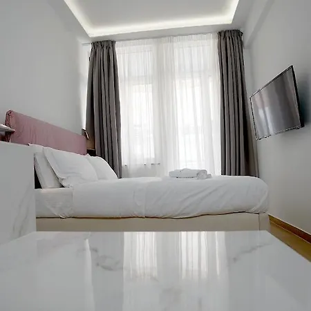 Tip - Top Suites Athens Exterior photo