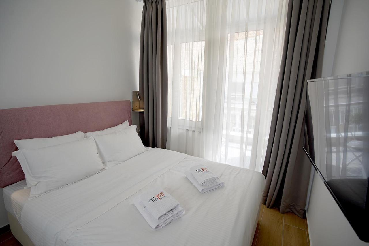 Apartment Tip - Athens